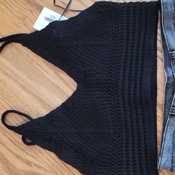 Levi's button fly jean shorts with cami top (M) - Picture 7 of 8